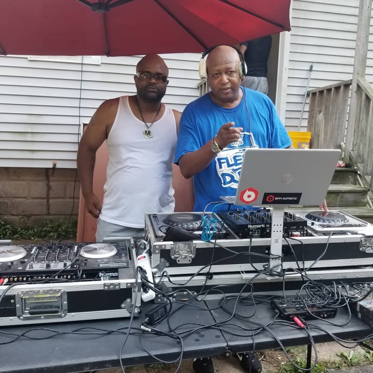 DJ Mecca & Bouncemass DJ Born U